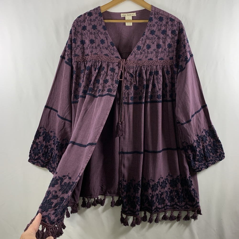 Womens Boho Romantic Embroidered Tie Front Tunic Top Sz 1X Purple Tassle Flowy